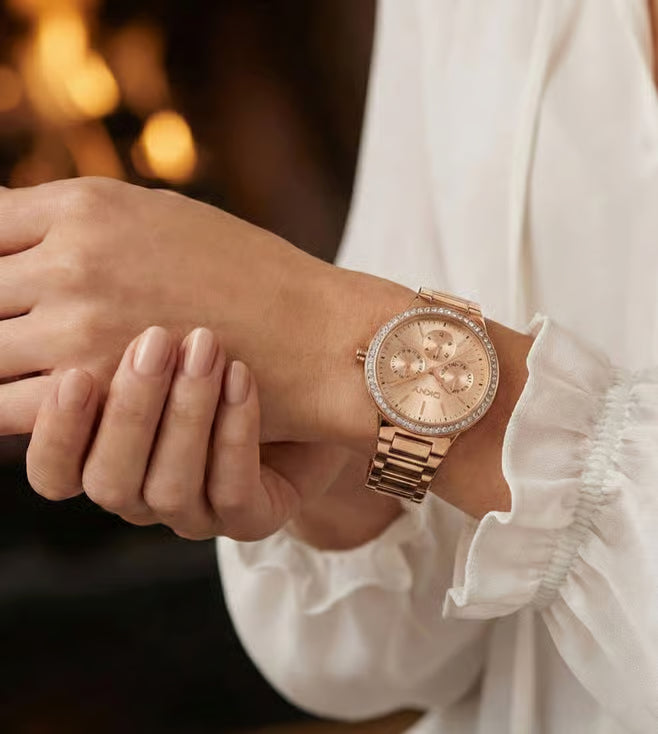 DKNY DK1L084M0075